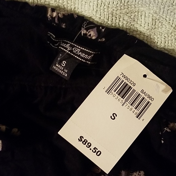 🤩3 for $5! Lucky black floral one shoulder dress - Picture 3 of 4